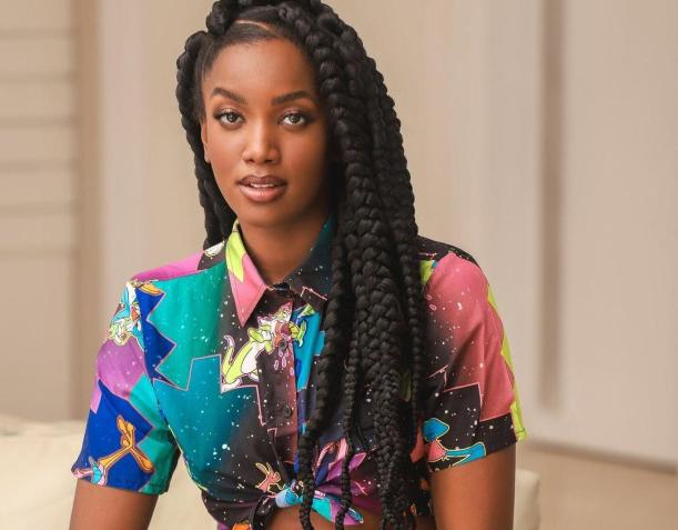 Cantora Iza revelou que tem que admirar muito alguém para ter relações sexuais/ Foto: Reprodução/Instagram