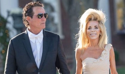 Joe Lara e sua esposa, Gwen Shamblin Lara, morreram na queda da aeronave