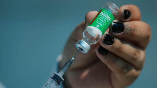 Fiocruz deve chegar a 50 milhões de doses produzidas da vacina contra Covid-19