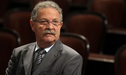Pai de Jairinho, Coronel Jairo é empossado como deputado estadual no RJ