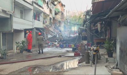 Prédio desaba na Zona Oeste do Rio de Janeiro na madrugada desta quinta-feira (3
