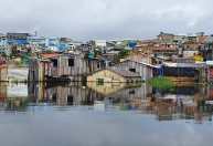 Rio Negro registra a maior cheia em 119 anos em Manaus