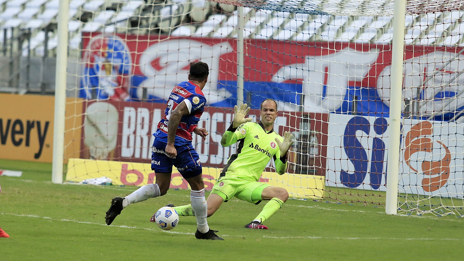 Leão conseguiu um resultado histórico contra o Internacional neste domingo