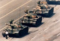 Homem do tanque: como jornalistas contrabandearam foto da Praça da Paz Celestial