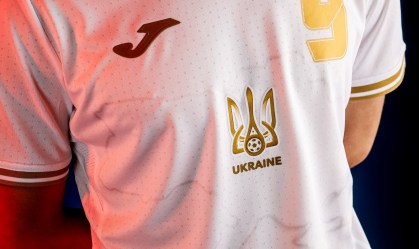 Novo uniforme da seleção da Ucrânia causa revolta na Rússia antes da Eurocopa