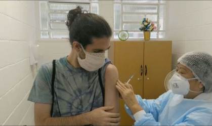 SP antecipa calendário de vacinação para pessoas acima de 18 anos; veja datas
