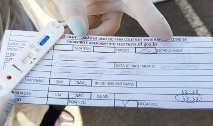 Dos mais de 46 milhões de testes prometidos por Teich, só 11% são distribuídos