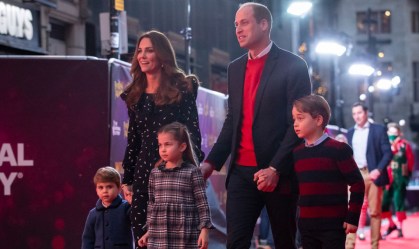 Análise: linha de sucessão da monarquia britânica está sob pressão extrema