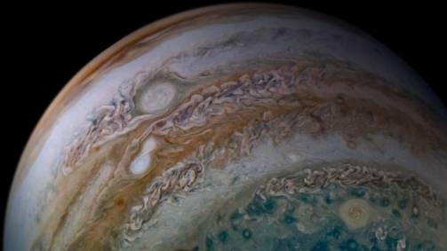 Tempestades em Júpiter capturadas pela missão Juno