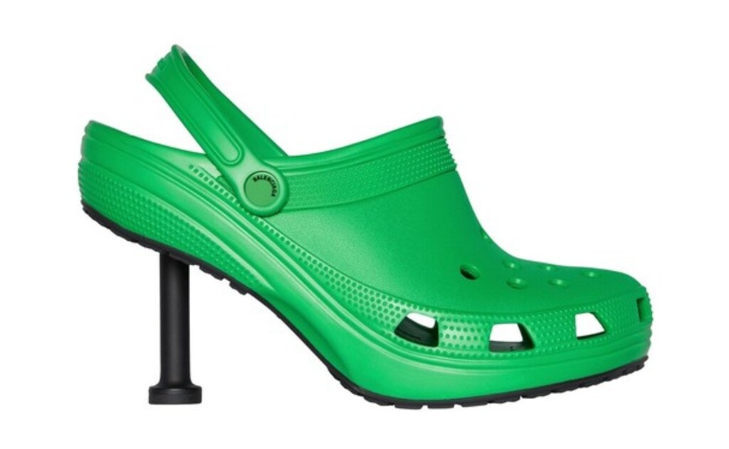 Crocs de salto alto: Balenciaga e Crocs mostram parceria em