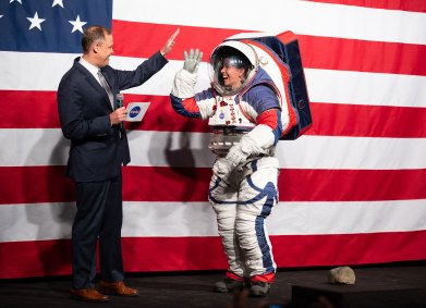 Novos trajes NASA