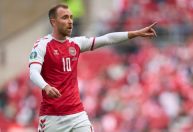 Após parada cardíaca na Euro, Eriksen assina com clube inglês para volta aos gramados