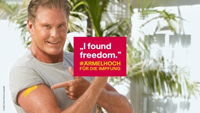 David Hasselhoff estrela campanha de vacinação contra covid-19 na Alemanha