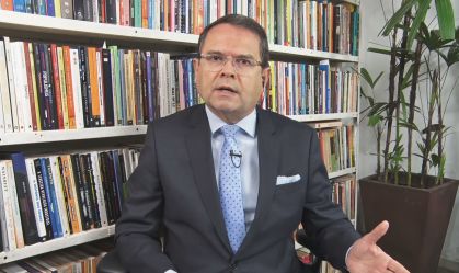 Sidney Rezende no quadro Liberdade de Opinião