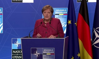 Na Otan, Merkel defendeu necessidade de não subestimar nem superestimar a China