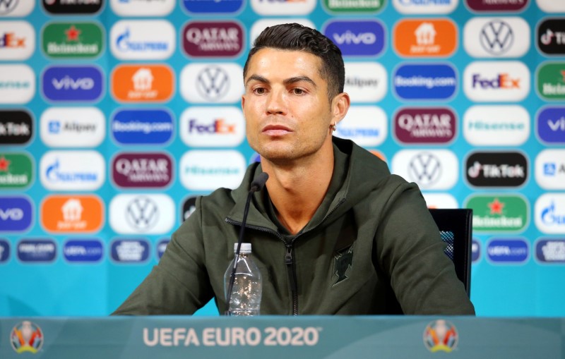 Cristiano Ronaldo é o craque da seleção de Portugual/ Foto: Uefa/via REUTERS