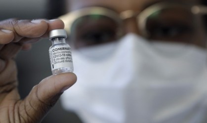 Vacina contra Covid-19 da Pfizer no Rio de Janeiro