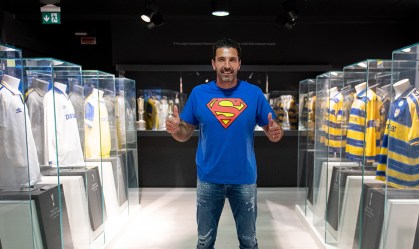 Parma anunciou volta do goleiro Gianluigi Buffon ao clube, após 20 anos