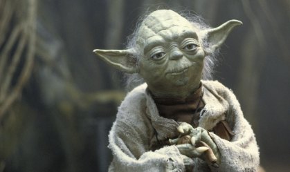 George Lucas revela origem do jeito peculiar de falar de Yoda