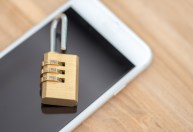Procon questiona Motorola, Samsung e Apple sobre fraude em bloqueio de celulares
