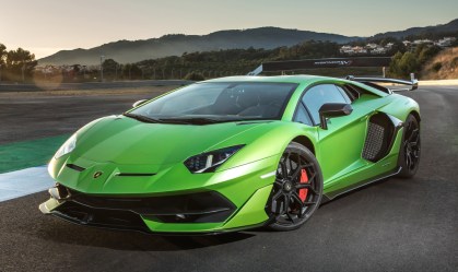 Lamborghini adia lançamento de 1º elétrico da marca para 2029