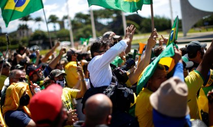 PGR pede apuração de agressões a jornalistas em manifestação