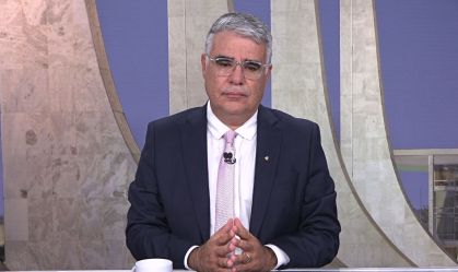 O senador Eduardo Girão (Podemos-CE) conversou com a CNN sobre a CPI da Pandemia