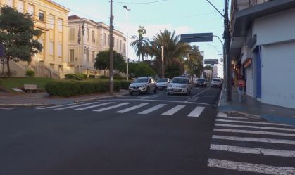 Cidades do interior de SP endurecem medidas restritivas contra a Covid-19