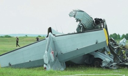 Queda de avião deixa quatro mortos na Rússia (19.Jun.2021)
