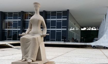Rede vai ao STF contra MP que flexibiliza punição a agente público em pandemia