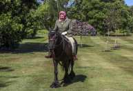 Como a corrida de cavalos foi a paixão de longa data da rainha Elizabeth II