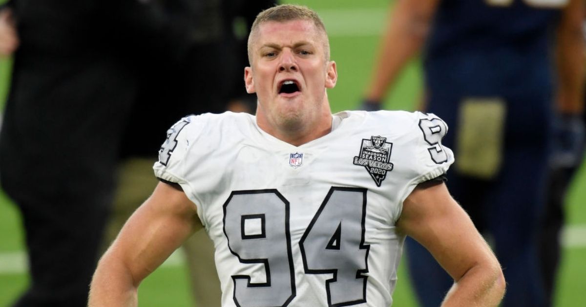 Carl Nassib, primeiro atleta em atividade da NFL a se assumir gay