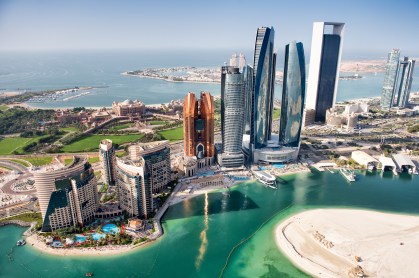 Abu Dabhi - vacina turistas