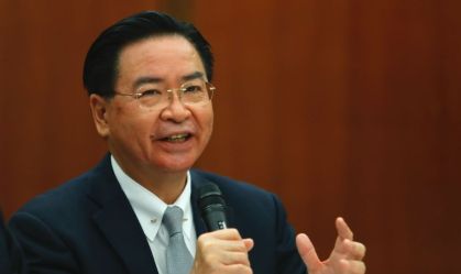 Luta da Ucrânia é inspiração para Taiwan, diz chanceler