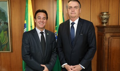 Patriota afasta presidente do partido e coloca em xeque filiação de Bolsonaro