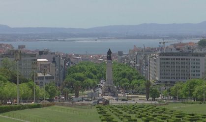 Portugal impõe novas restrições para conter circulação de variantes da Covid-19