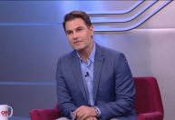 Com máscaras, vamos aprender a ler emoções pela expressão dos olhos, diz médico