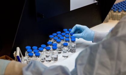 Anvisa diz que empresa Gilead ainda não pediu registro do remdesivir no Brasil