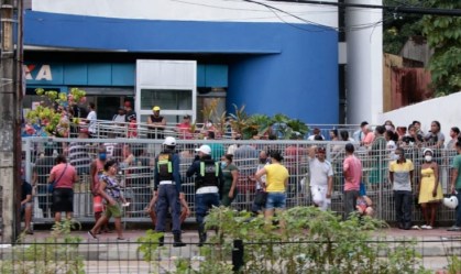 Milhões voltarão à pobreza se auxílio emergencial for interrompido, diz FGV