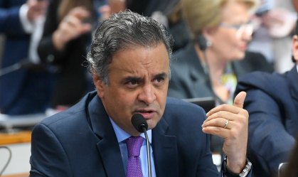 STF determina que Aécio tenha acesso às delações e adia depoimento