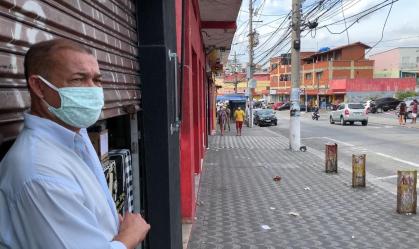 Pandemia expõe desigualdades de SP: 'Se ficar em casa, vai morrer de fome'