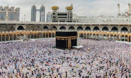 Coronavírus: Arábia Saudita suspende viagens a Meca para evitar contágio