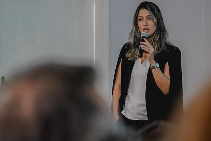 Larissa Rodrigues Peixoto Dutra