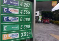 Fatos Primeiro: Brasil não tem “uma das gasolinas mais baratas”, como diz Bolsonaro, mas a 89ª