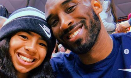 Kobe Bryant e a filha Gianna, mortos em acidente de helicóptero em janeiro de 20