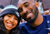 Fotos do acidente de Kobe Bryant foram exibidas em evento de premiação, diz testemunha