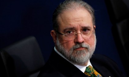 'Constituição não admite intervenção militar', afirma Augusto Aras