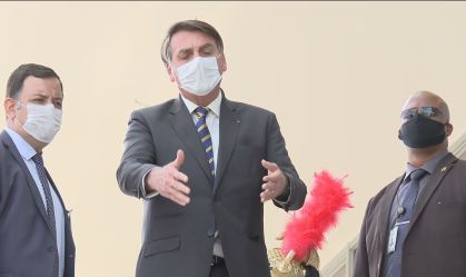 'Não existe no vídeo a palavra Polícia Federal', diz Bolsonaro