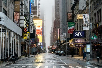 Coronavírus, Nova York, Broadway