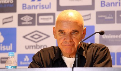 Campeão mundial pelo Grêmio, técnico Valdir Espinosa morre aos 72 anos